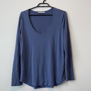 Wilfred Free Scoop Neck Long Sleeve Tee